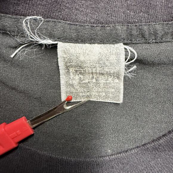 Vintage Atlanta Skyline T Shirt Mens Large Black/Gold Short Sleeves Graphic - Picture 3 of 7